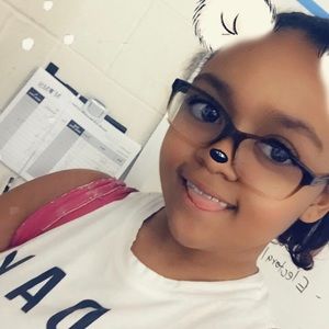 Meet your Posher, Zoë